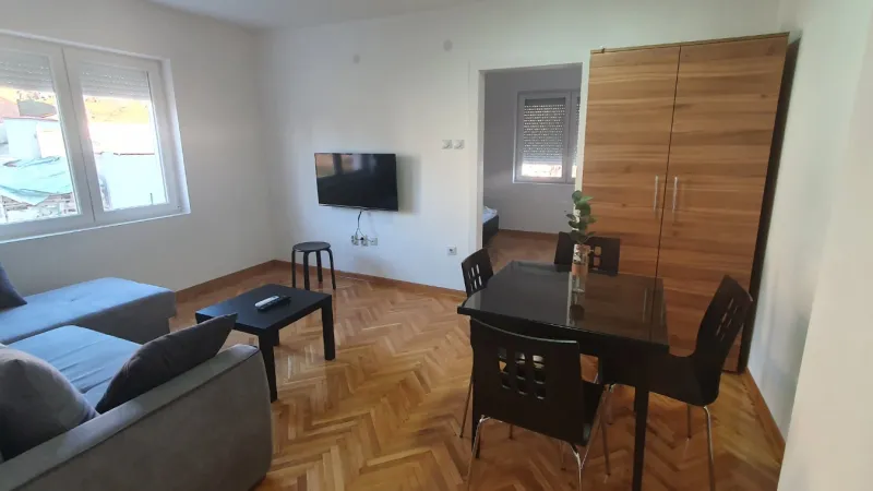 Apartman 11 Pčelica